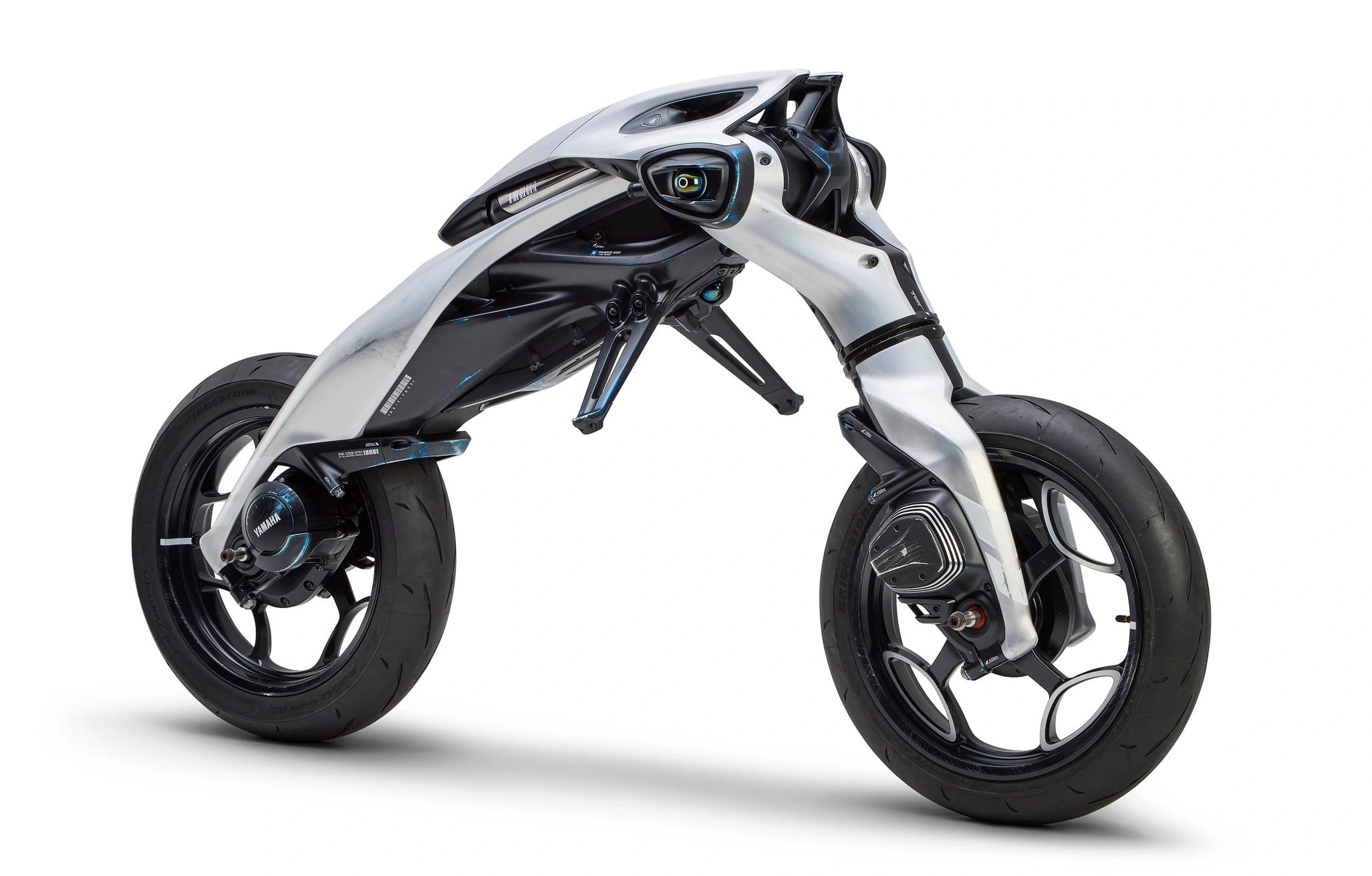 A esquisita Yamaha MotoroidΛ tem inteligência artificial