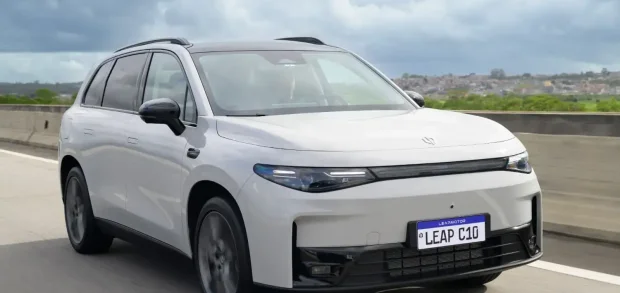 Leapmotor C10 Ultra Híbrido Reev (14)