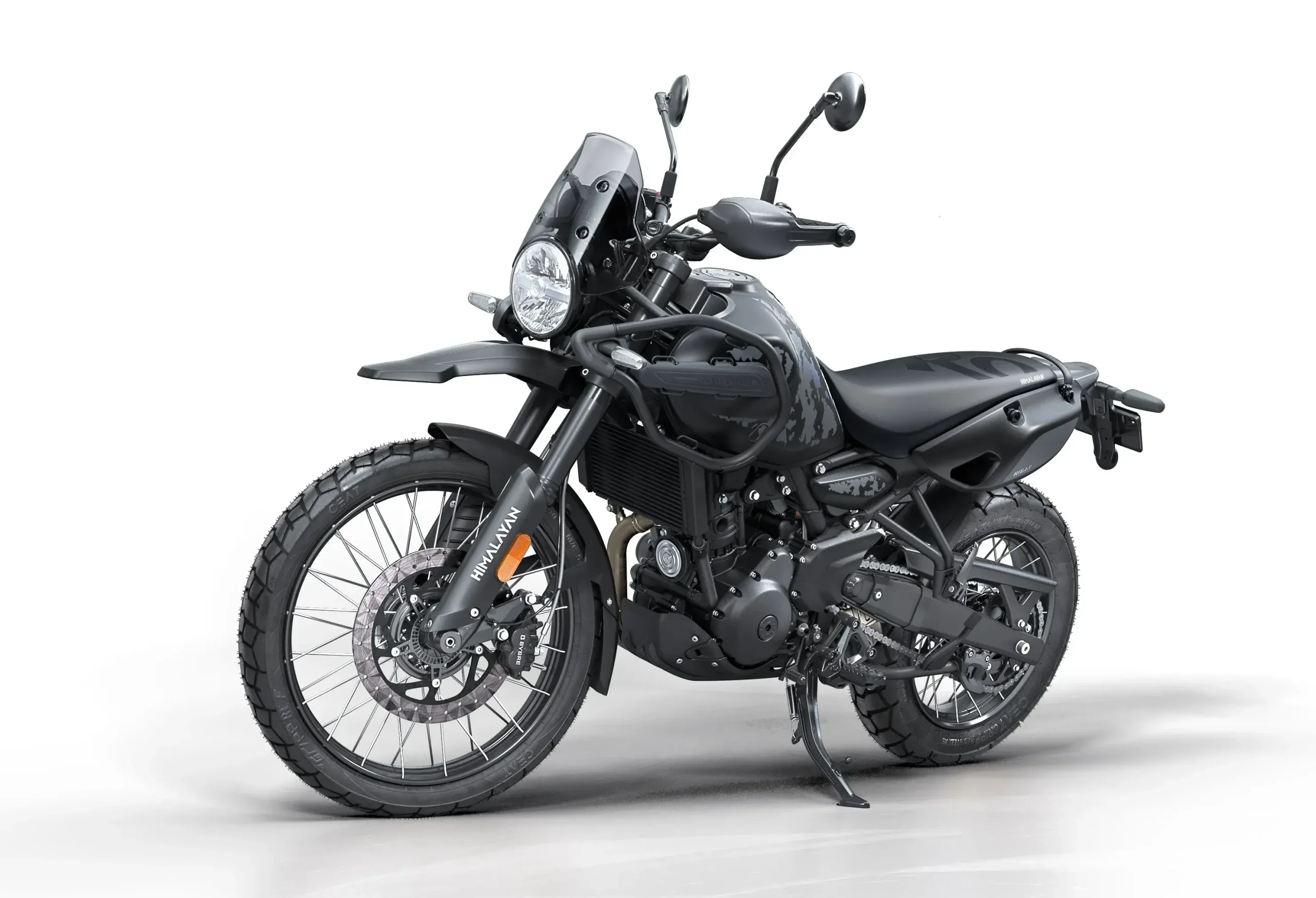 A Royal Enfield Himalayan 450 ganha uma nova versão: é a Mana Black Ediiton