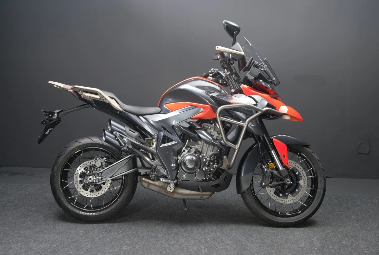 A Zontes T350X tem desconto generoso de R$ 1.500 neste mês de novembro