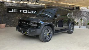 Jetour chega ao Brasil com três SUVs PHEV