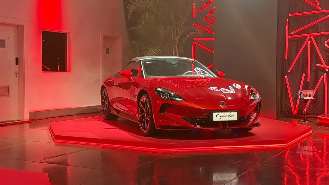 MG Cyberster é um modelo conversível da MG