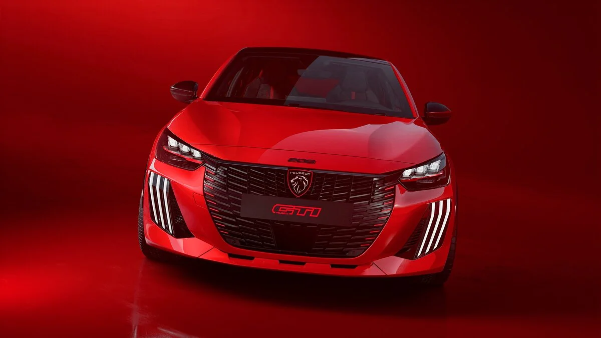 Peugeot E-208 GT estará no Salão do Automóvel de São Paulo 2025