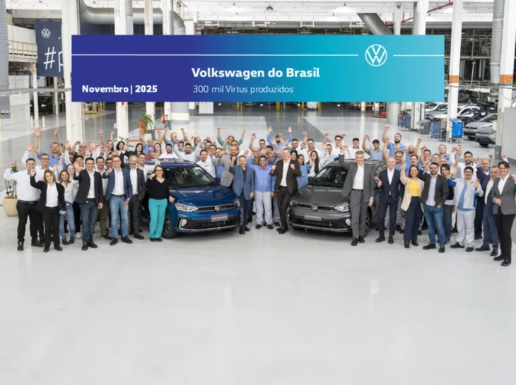 Volkswagen celebra 300 mil Virtus no Brasil