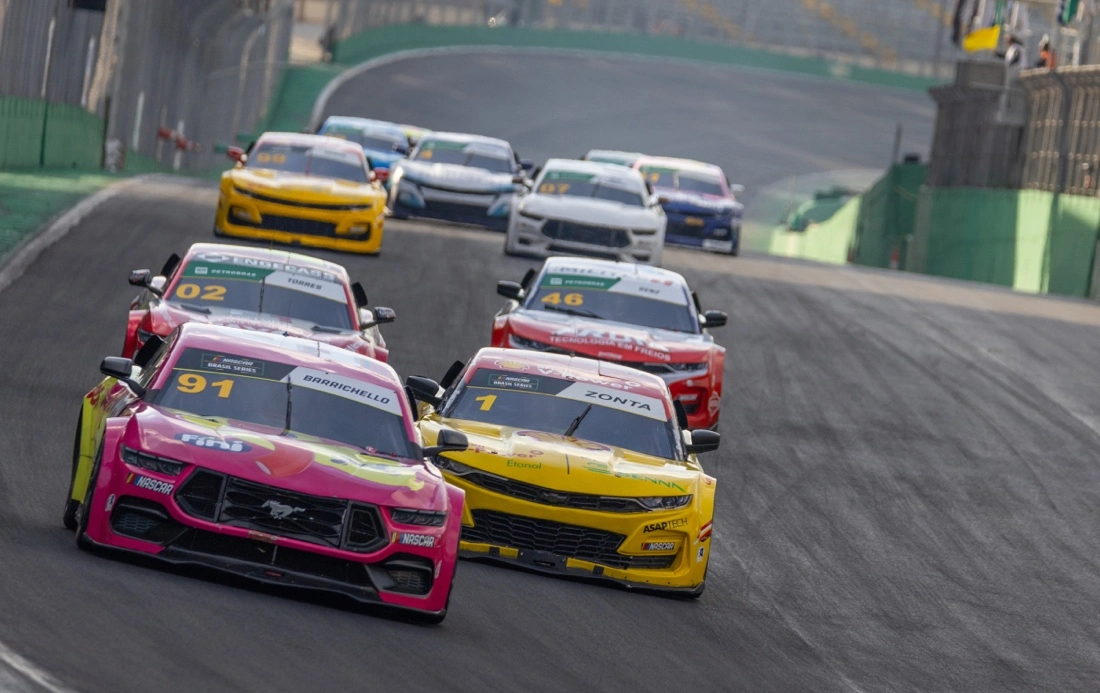 Salão do Automóvel terá espaço da NASCAR Brasil Series
