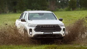 Ram Dakota Laramie 050