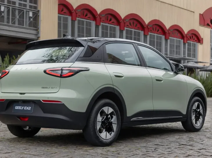 Vendas do Geely EX2 crescem 499,5%
