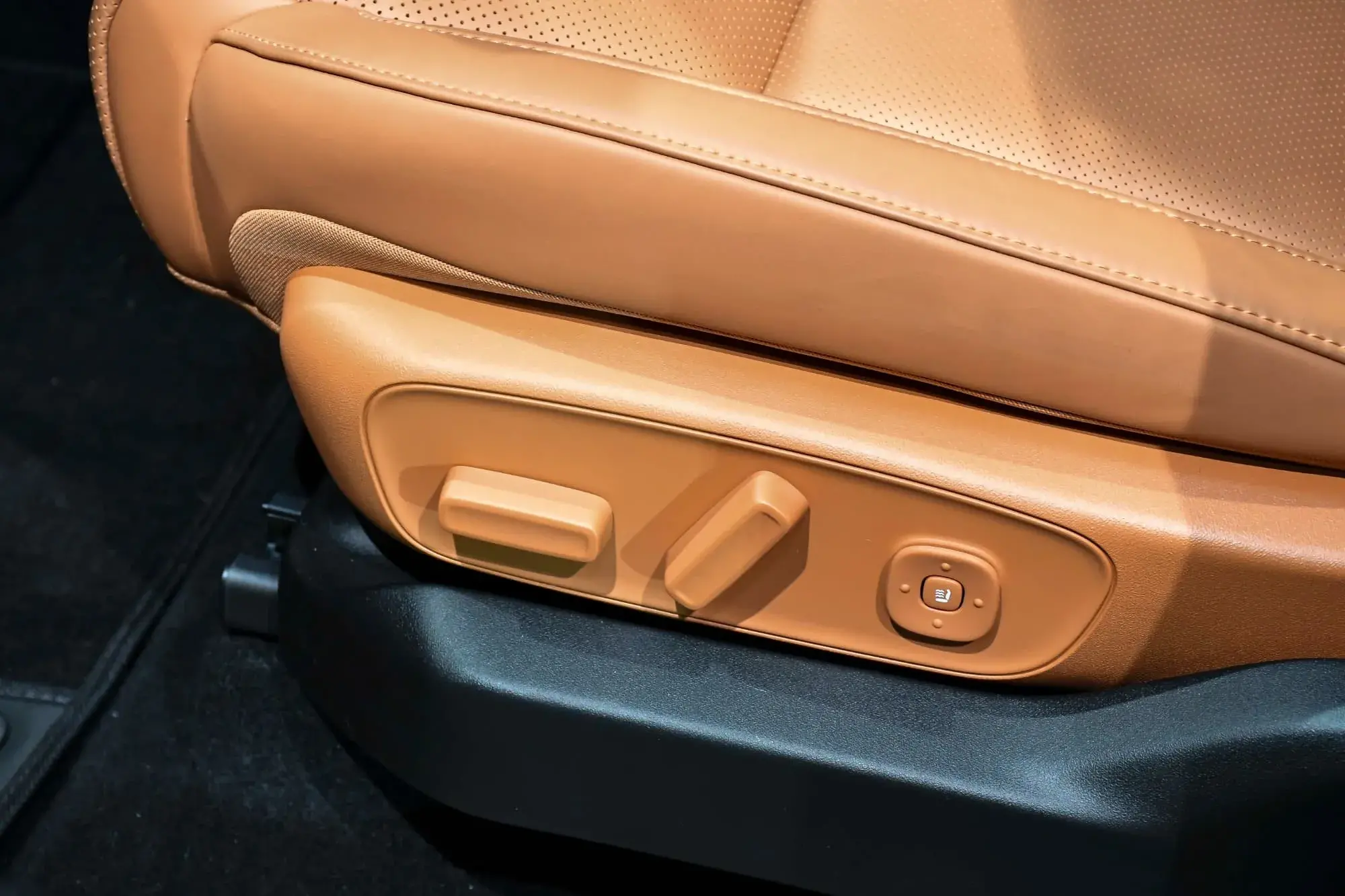 Leapmotor C 16 8968 (1)