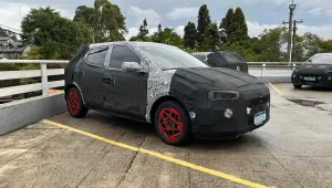 Flagra novo Hyundai HB20 camuflado