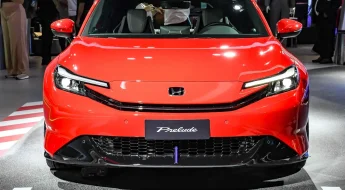 Honda Prelude 8946