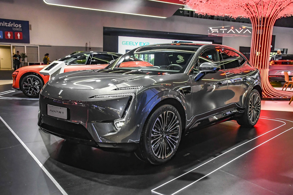 Caoa Changan Avatr 11 8988