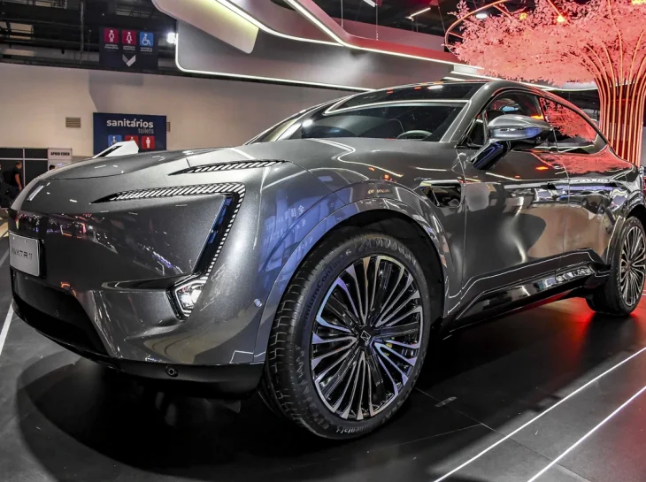 Avatr 11 está em pré-venda: como é o SUV elétrico?