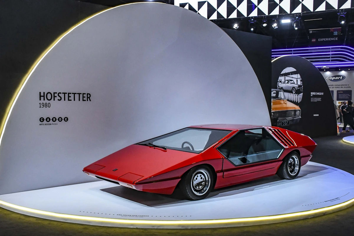 Salão de SP 2025 faz viagem no tempo com modelos icônicos