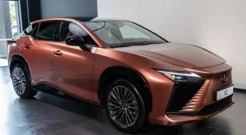 Lexus RZ 500e