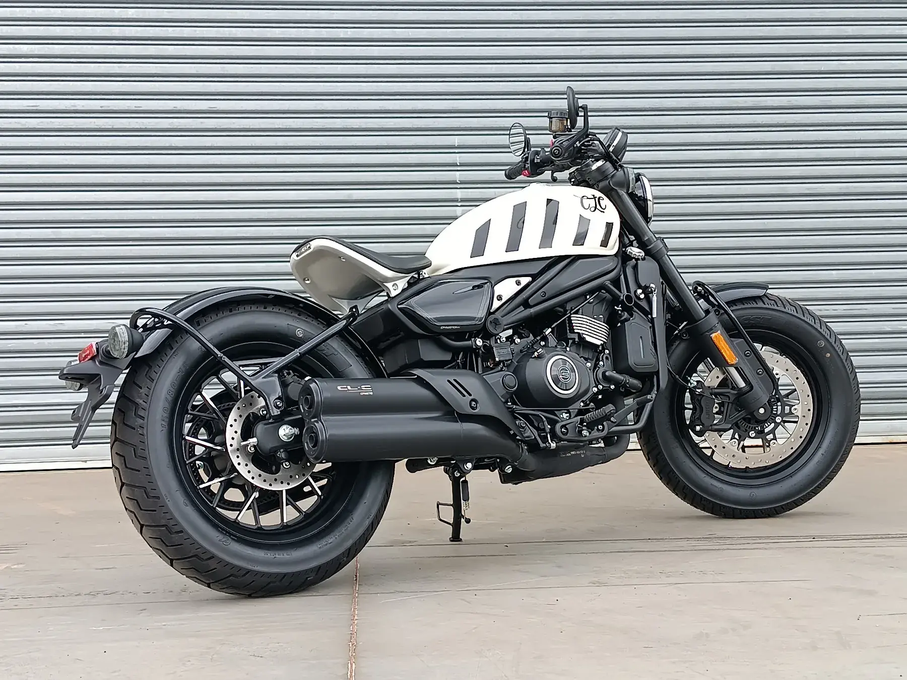 Cfmoto Bobber 450 (2)