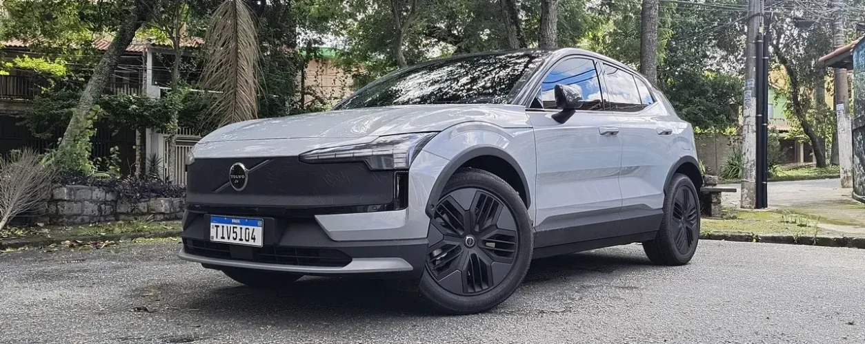 Volvo Ex30 Cross Country (1) (1)
