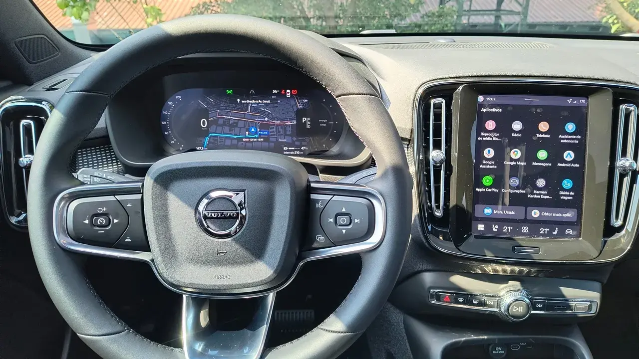 Volvo Ec40 Black Edition (18)