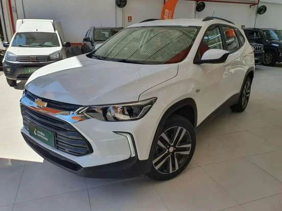 Chevrolet Tracker, com ótimo preço até 120 mil reais, carro SUV compacto e moderno, ideal para famílias e uso urbano, destaque na linha Chevrolet.