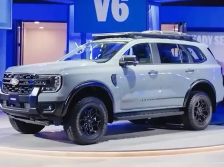 Ford Everest ganha insano V6 biturbo de 353 cv