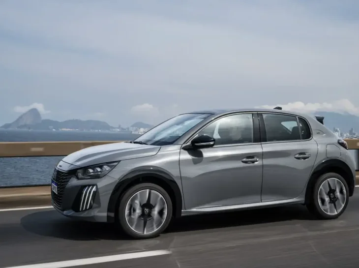 Peugeot 208 e 2008: descontos de até R$ 57 mil