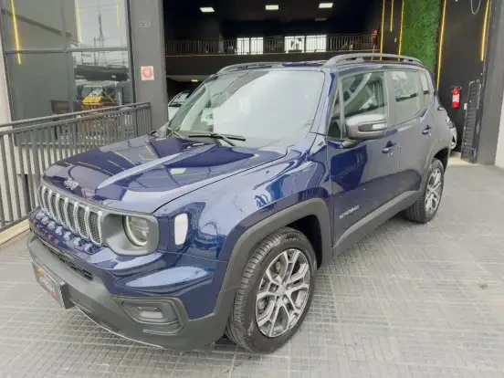 Jeep Renegade de cor azul disponível por até 120 mil reais, ideal para quem busca um carro versátil e com bom custo-benefício.