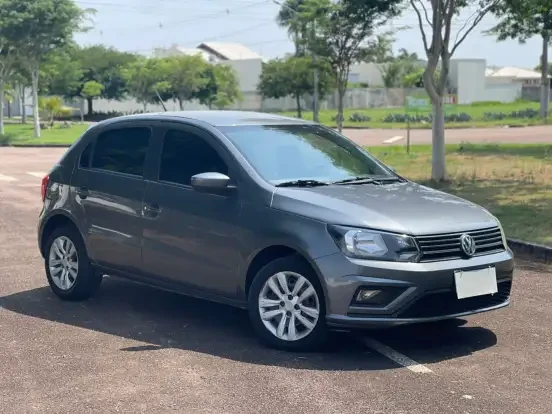 Carro Volkswagen Gol em excelente estado, compacto e econômico para quem busca um veículo confiável até 55 mil reais.