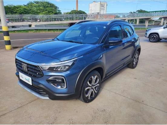 Fiat Pulse na cor azul, SUV compacto, ideal para quem busca funcionalidade e design moderno até 130 mil reais.