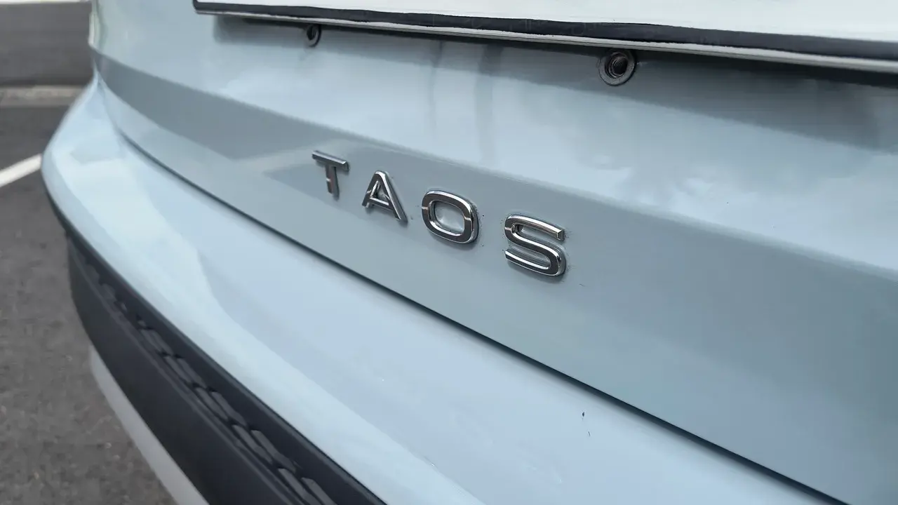 Volkswagen Taos Highline 2026 (4)