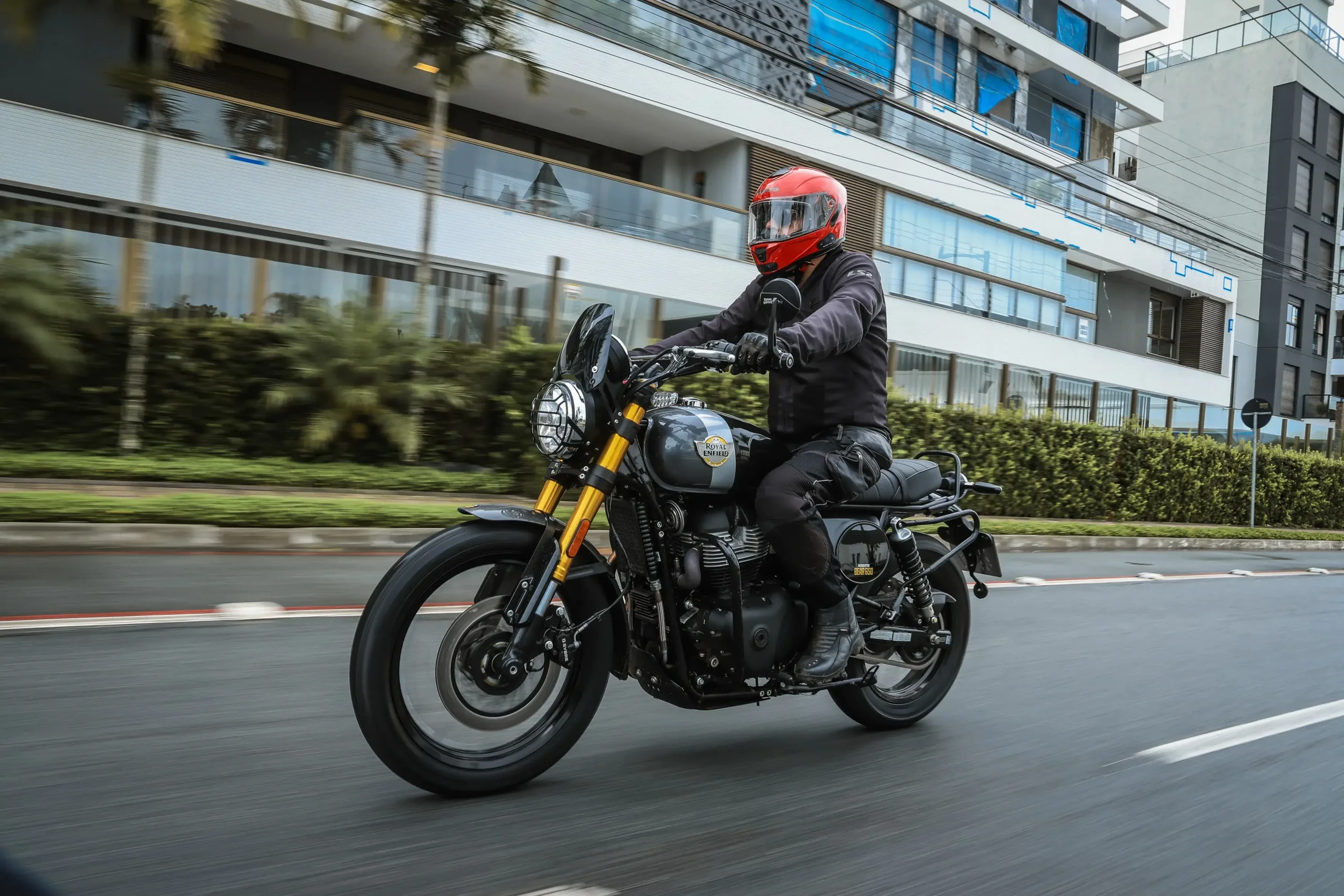 Royal Enfield Bear 650 Test Ride (10)