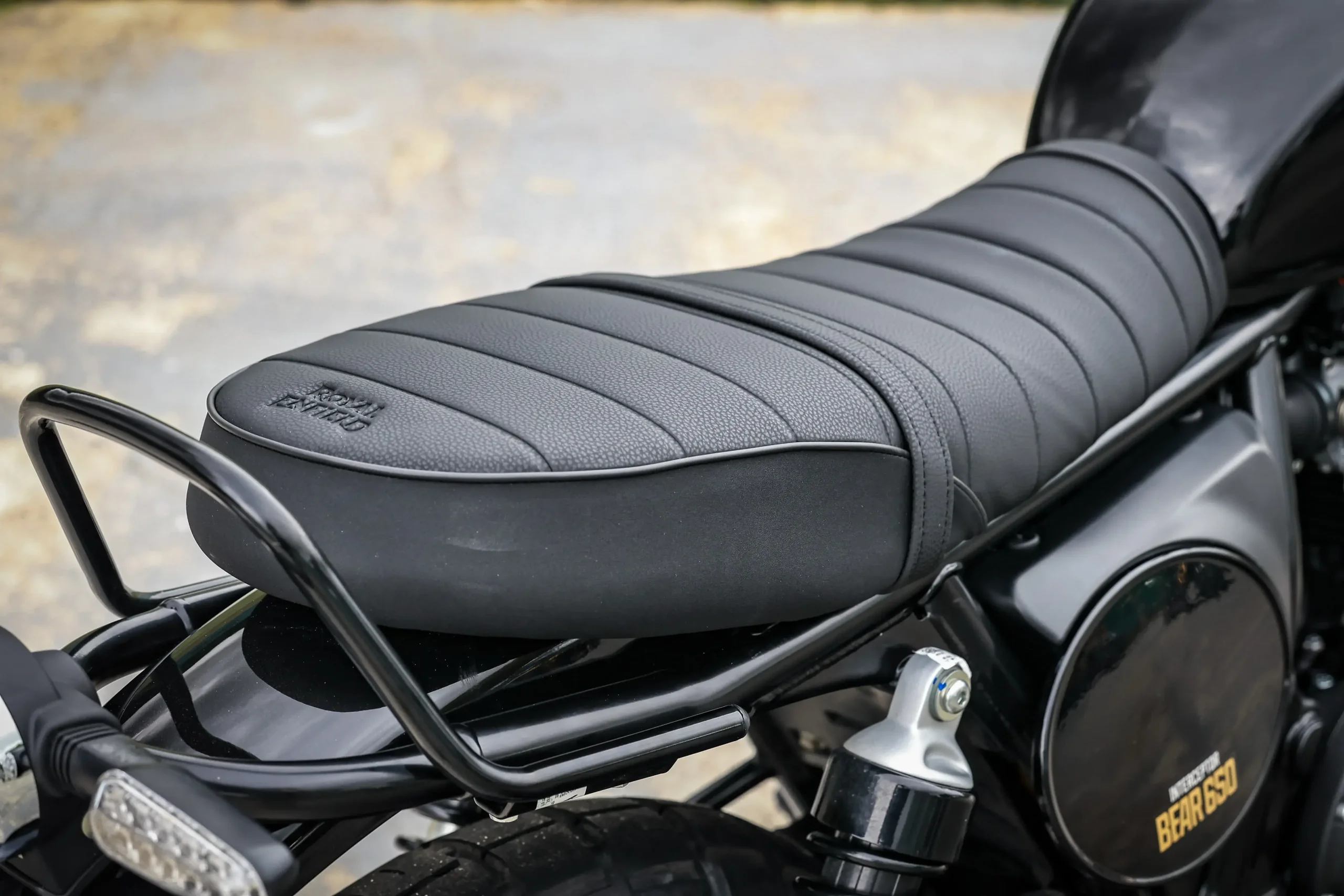 Royal Enfield Bear 650 Detalhes (23)