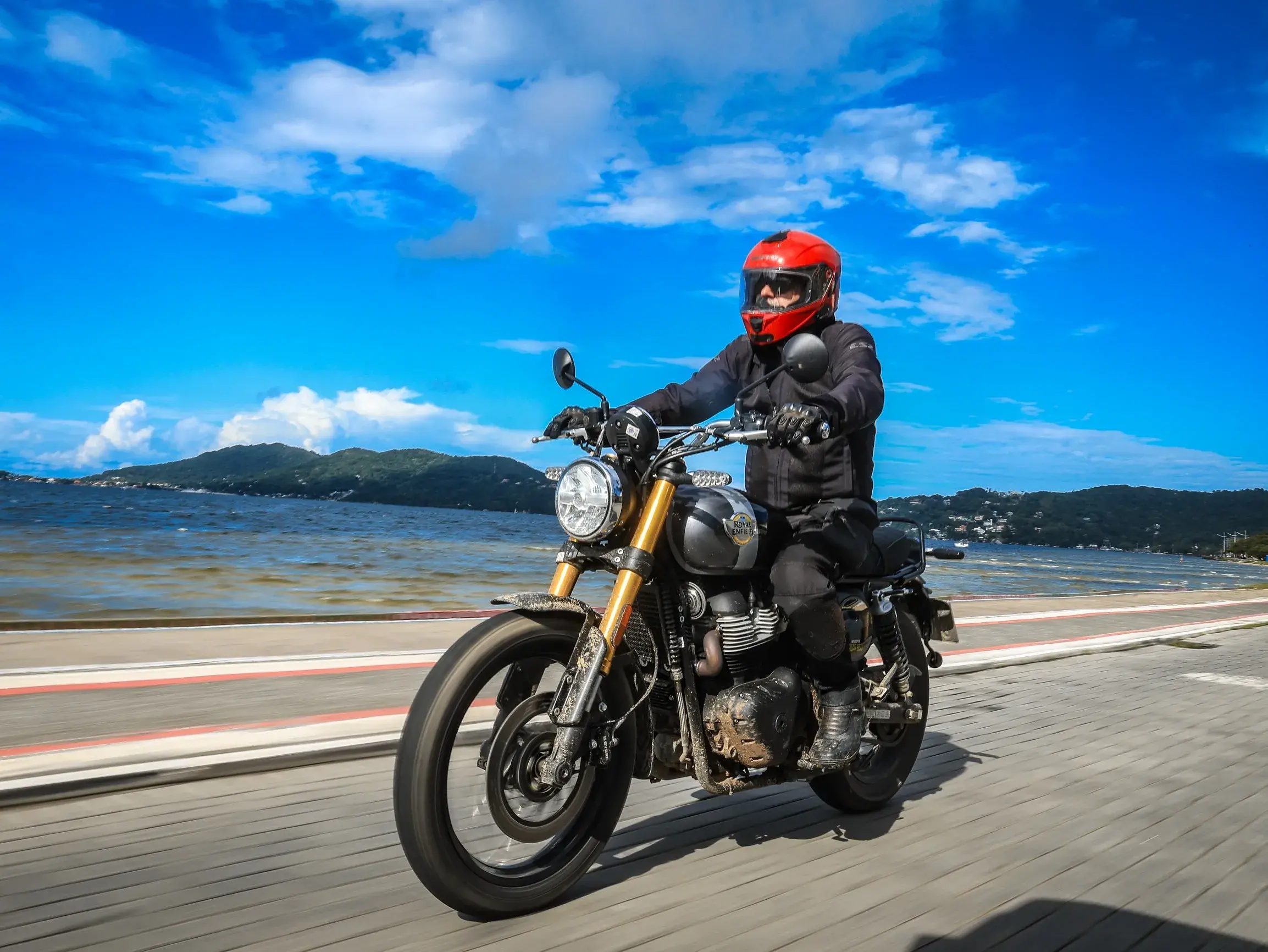Royal Enfield Bear 650 Test Ride (1)
