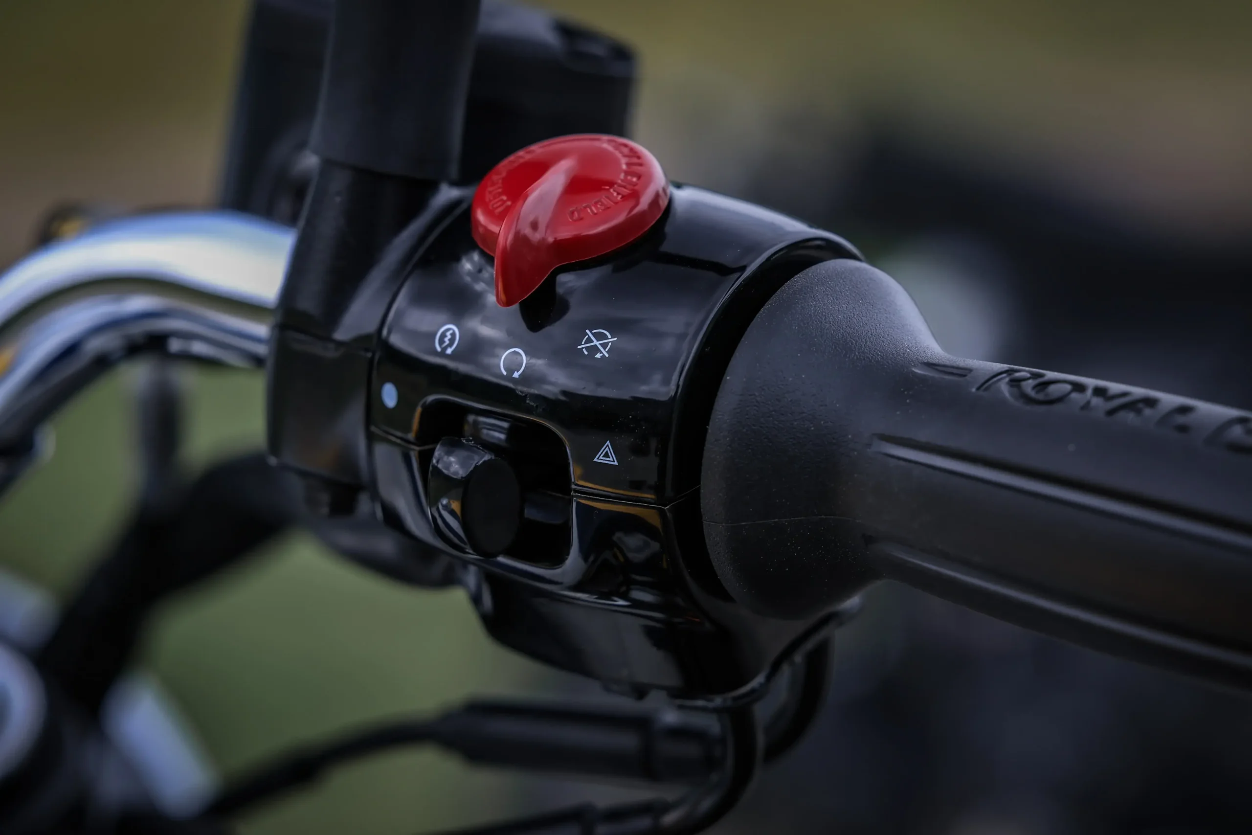 Royal Enfield Bear 650 Detalhes (17)