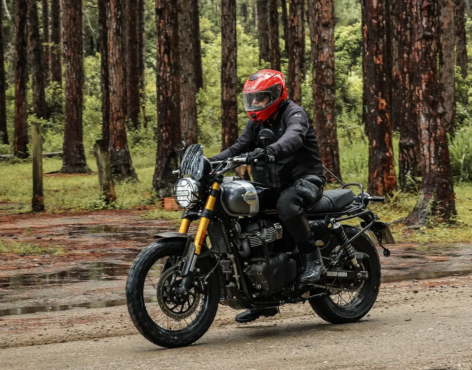 Royal Enfield Bear 650 Test Ride (14)