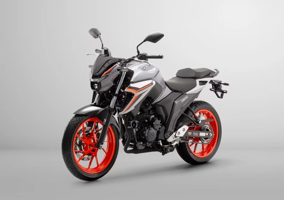 Yamaha Fazer Fz25 Connected
