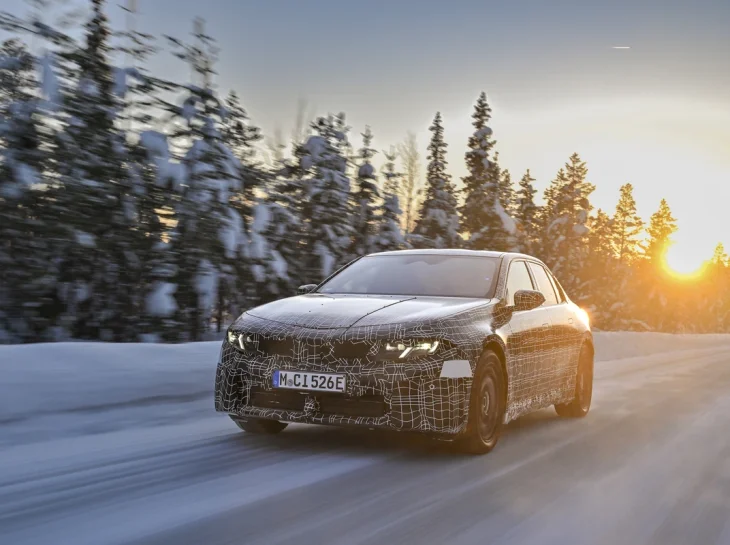 Novo BMW i3 de 469 cv será revelado dia 18 março