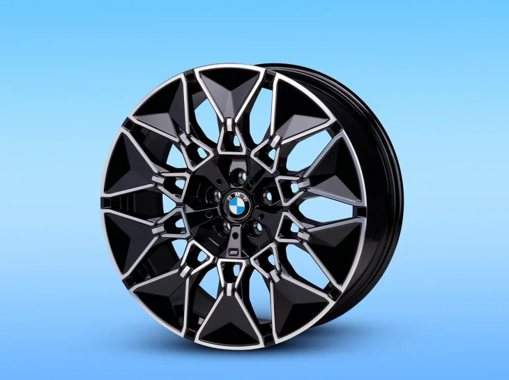 Novo BMW i3 focará em reciclagem e menos CO₂