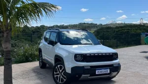 Jeep Renegade híbrido 2027 na versão Sahara