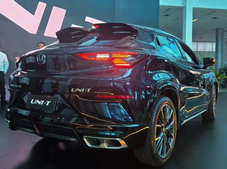 Caoa Changan Uni-T terá versão híbrida no Brasil?