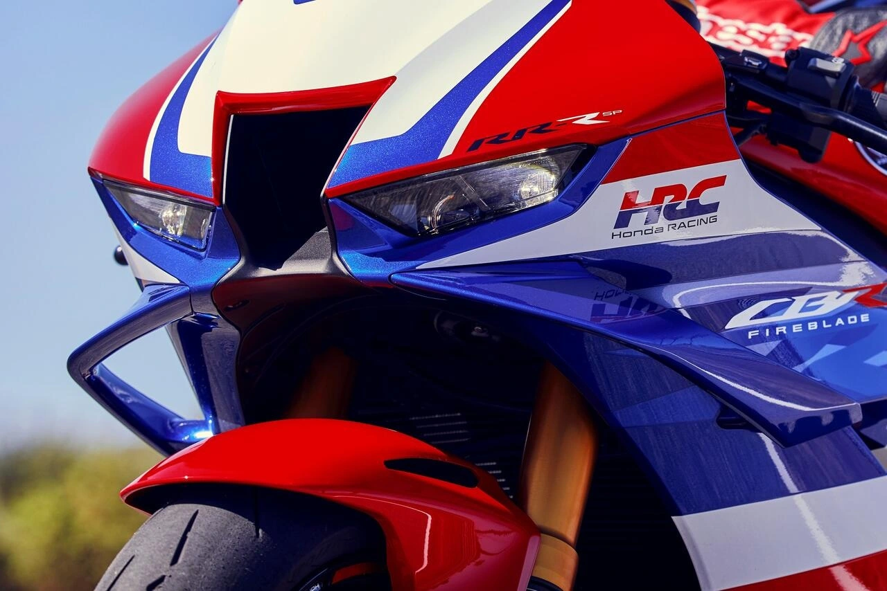 Honda Cbr 1000 Rr R Sp Fireblade 2026 (7)