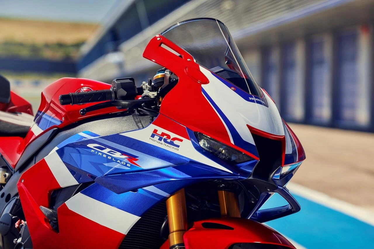 Honda Cbr 1000 Rr R Sp Fireblade 2026 (1)