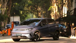 Busca por carros elétricos cresce quase 50%