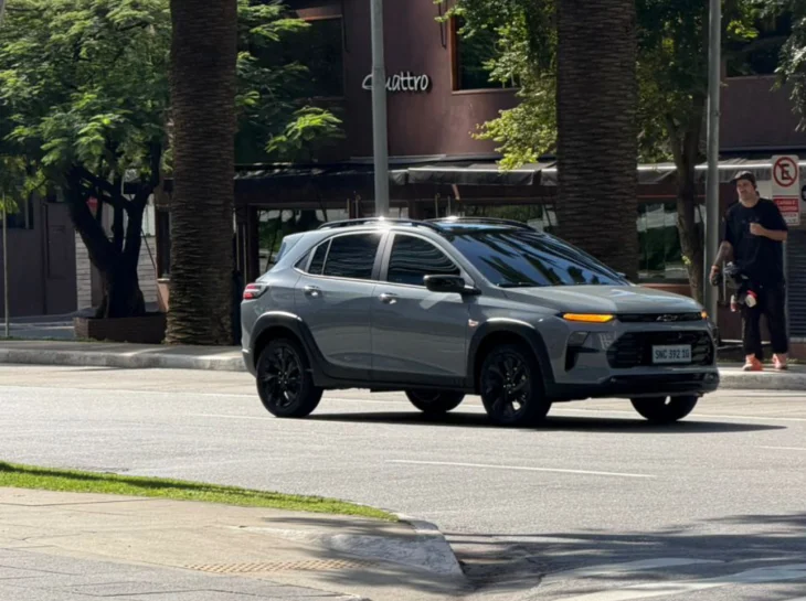 Chevrolet Sonic já tem data para estrear