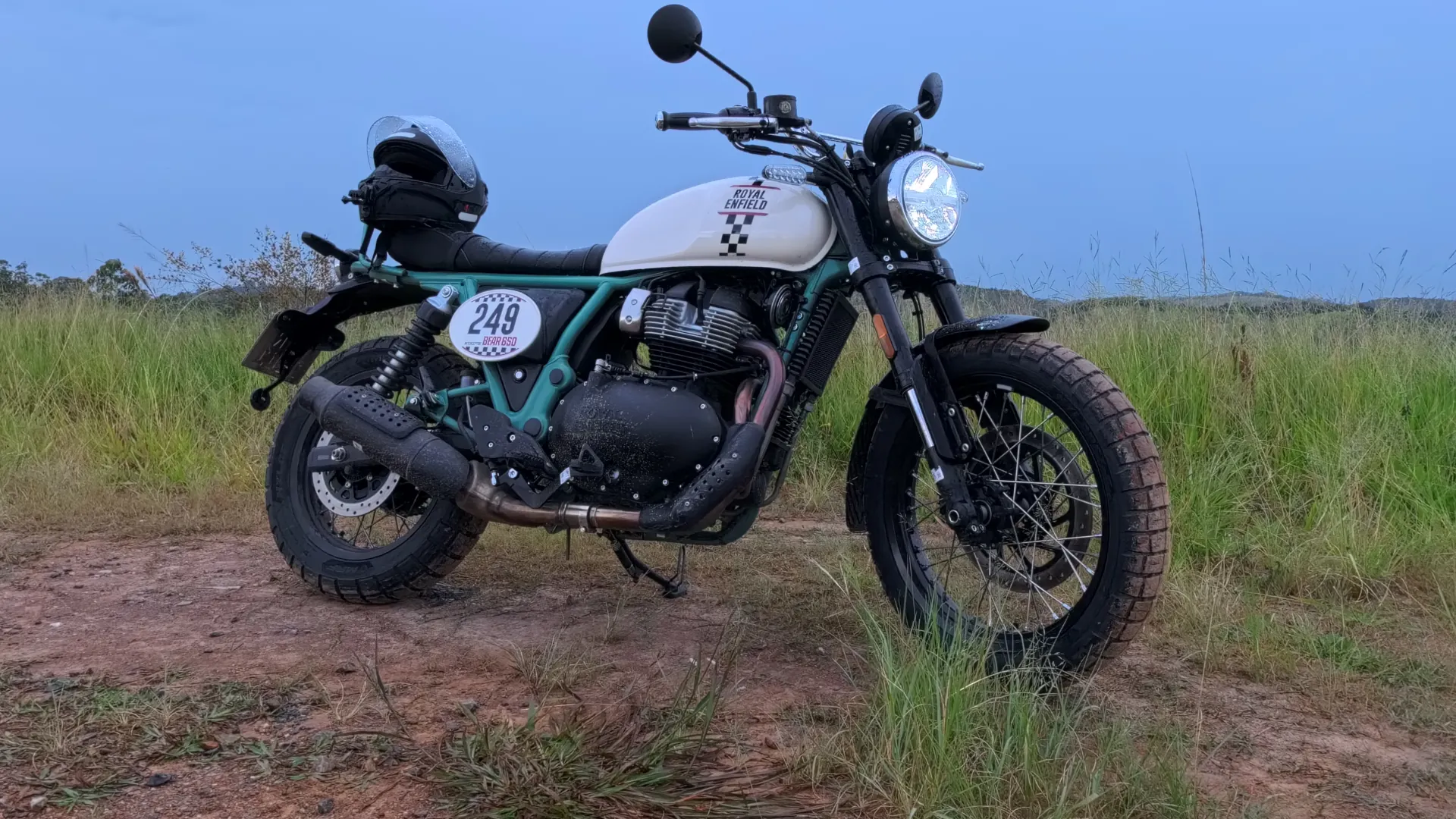 Royal Enfield Bear 650 Offroad Wm1