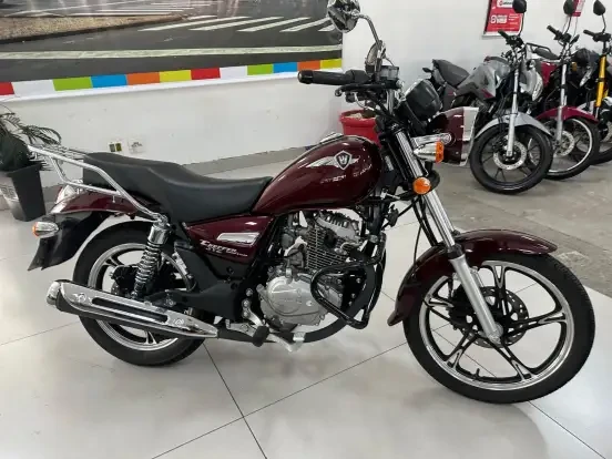 Imagem da HAOJUE CHOPPER ROAD 150 em destaque na loja, ideal para quem busca motocicletas de 50 mil reais com design clássico e motor potente.