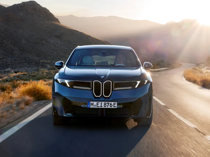 BMW tem bons resultados com o Neue Klasse iX3