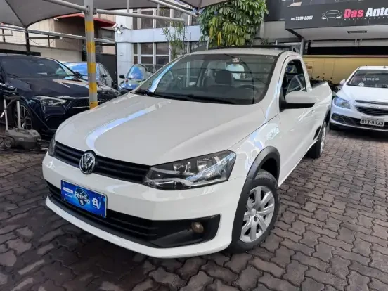 Volkswagen Saveiro branca em venda por até 60 mil reais, veículo confiável e econômico, ideal para trabalho e uso pessoal, em excelente estado de conservação.