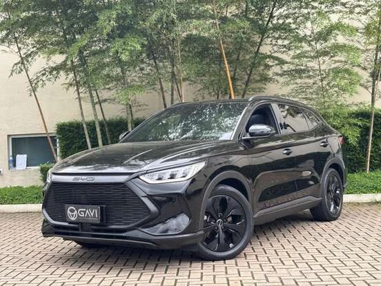 Imagem de um BYD Song Plus preto, SUV econômico e moderno, ideal para quem busca um carro com preço até 280 mil reais, disponível no mercado automotivo.