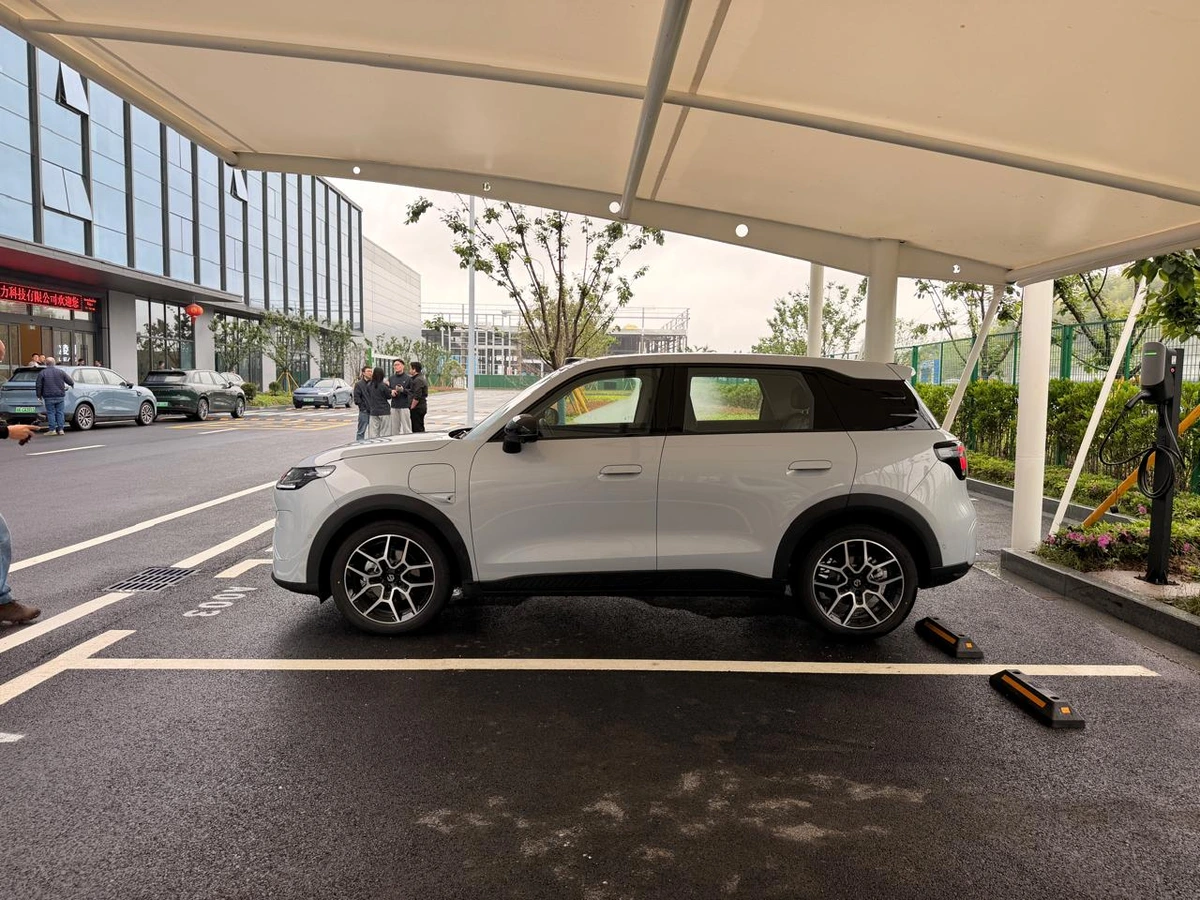 Leapmotor estuda novo SUV elétrico para o Brasil 