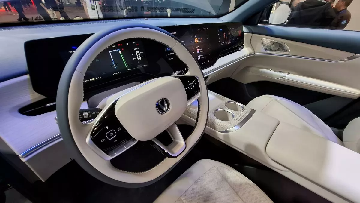 Changan CS75 deve compartilhar motorização com o Uni-T