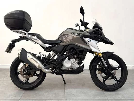 BMW G 310 GS disponível por até 60 mil reais, motocicleta robusta e ideal para aventuras e motociclismo urbano, com design moderno e excelente desempenho.
